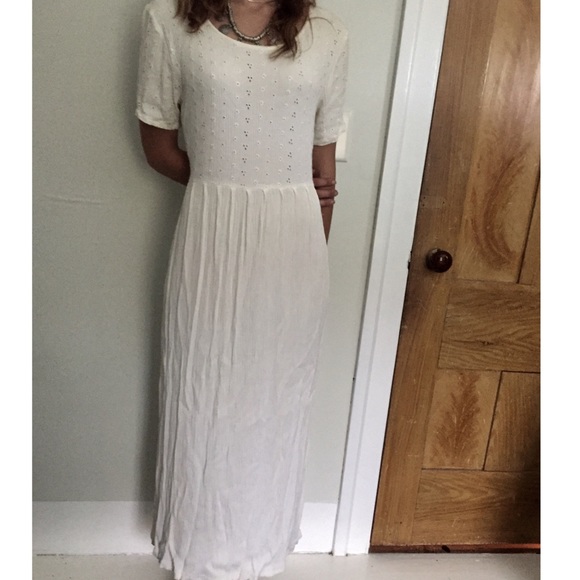 Vintage Maxi Dress - Picture 3 of 6